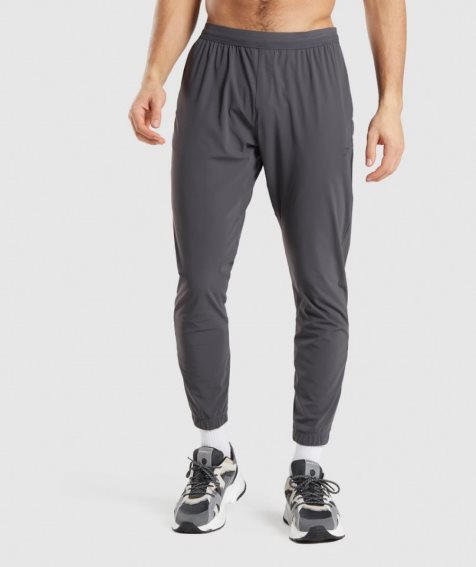 Men's Gymshark Studio Jogger Dark Grey | NZ 2KLUXO